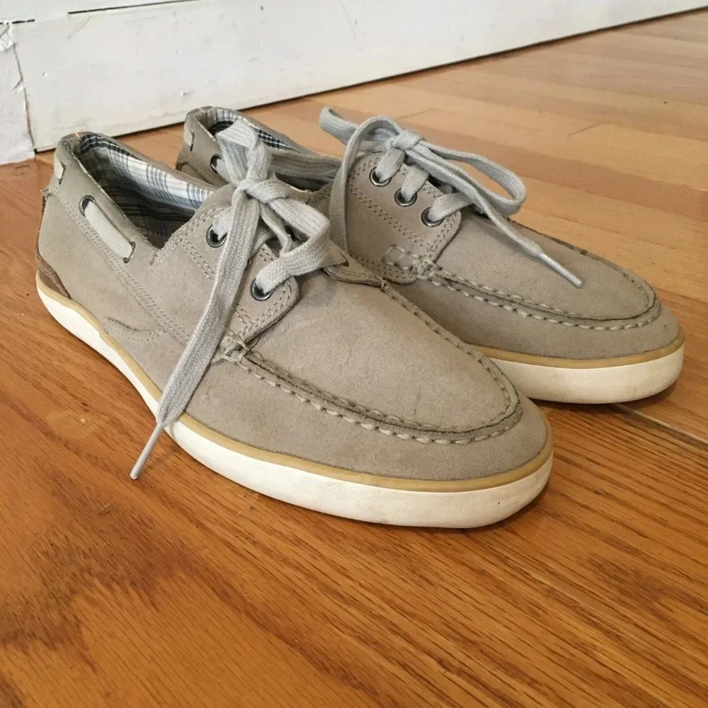 Clarks Men's Slip On Boat Shoes Tan Leather / Gray